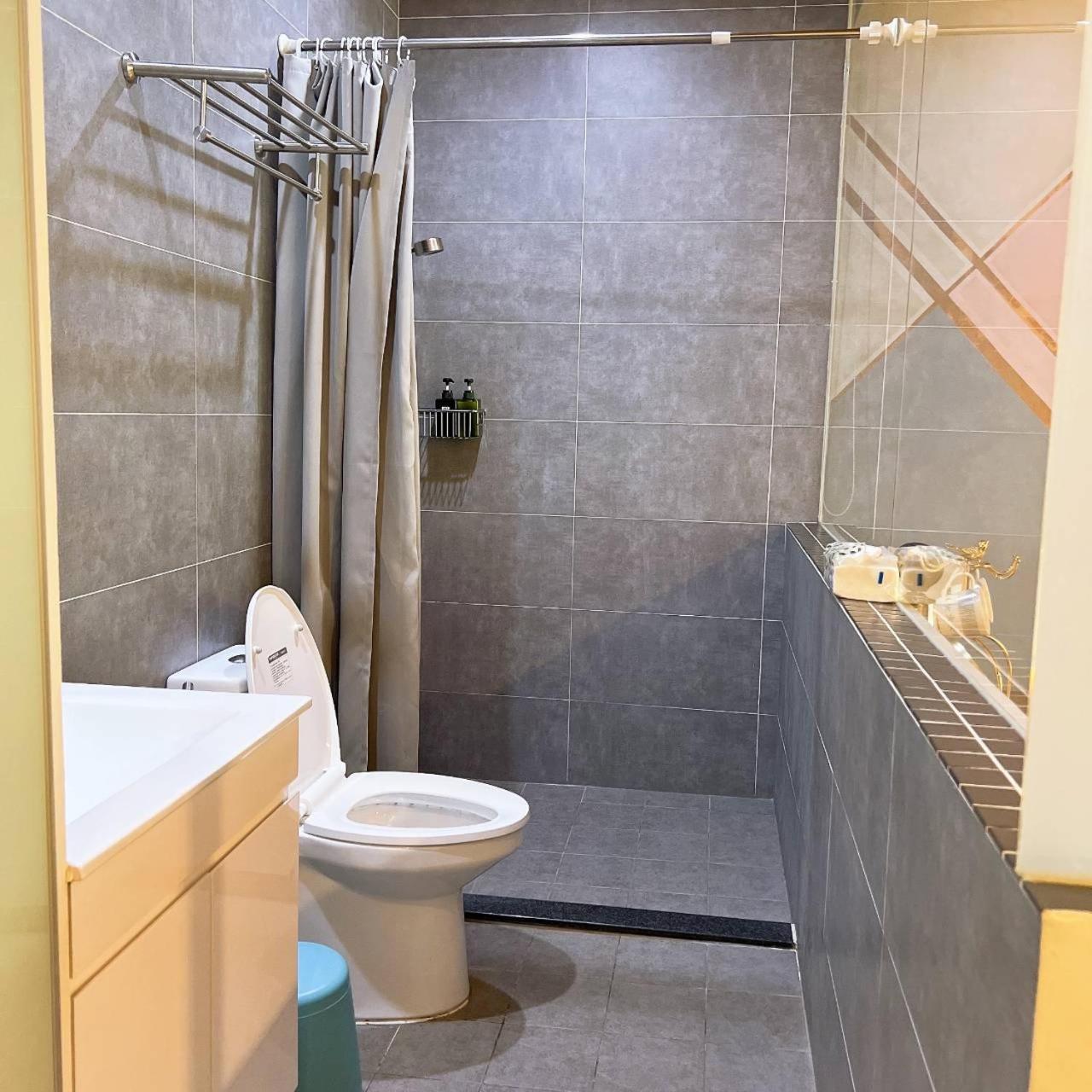 Canal Walk Inn Tainan Zewnętrze zdjęcie