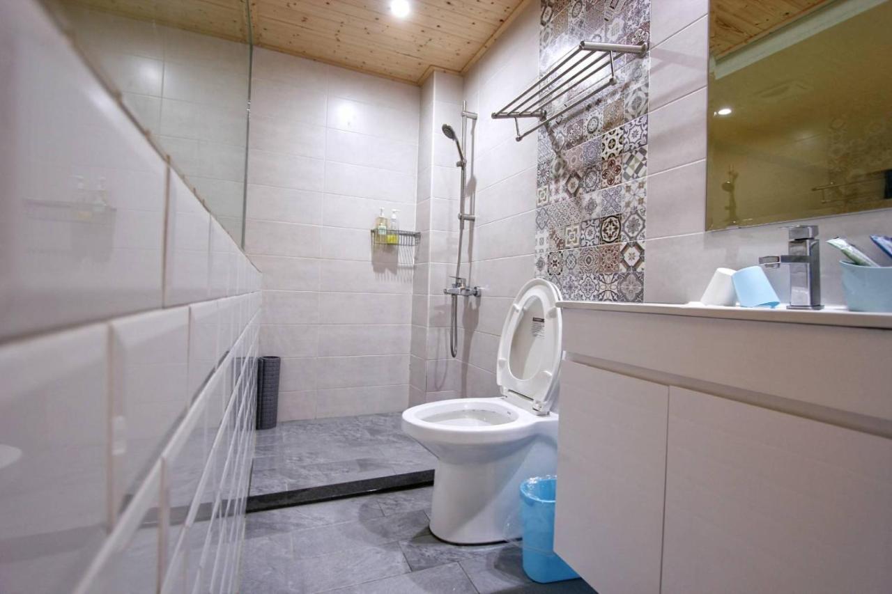 Canal Walk Inn Tainan Zewnętrze zdjęcie